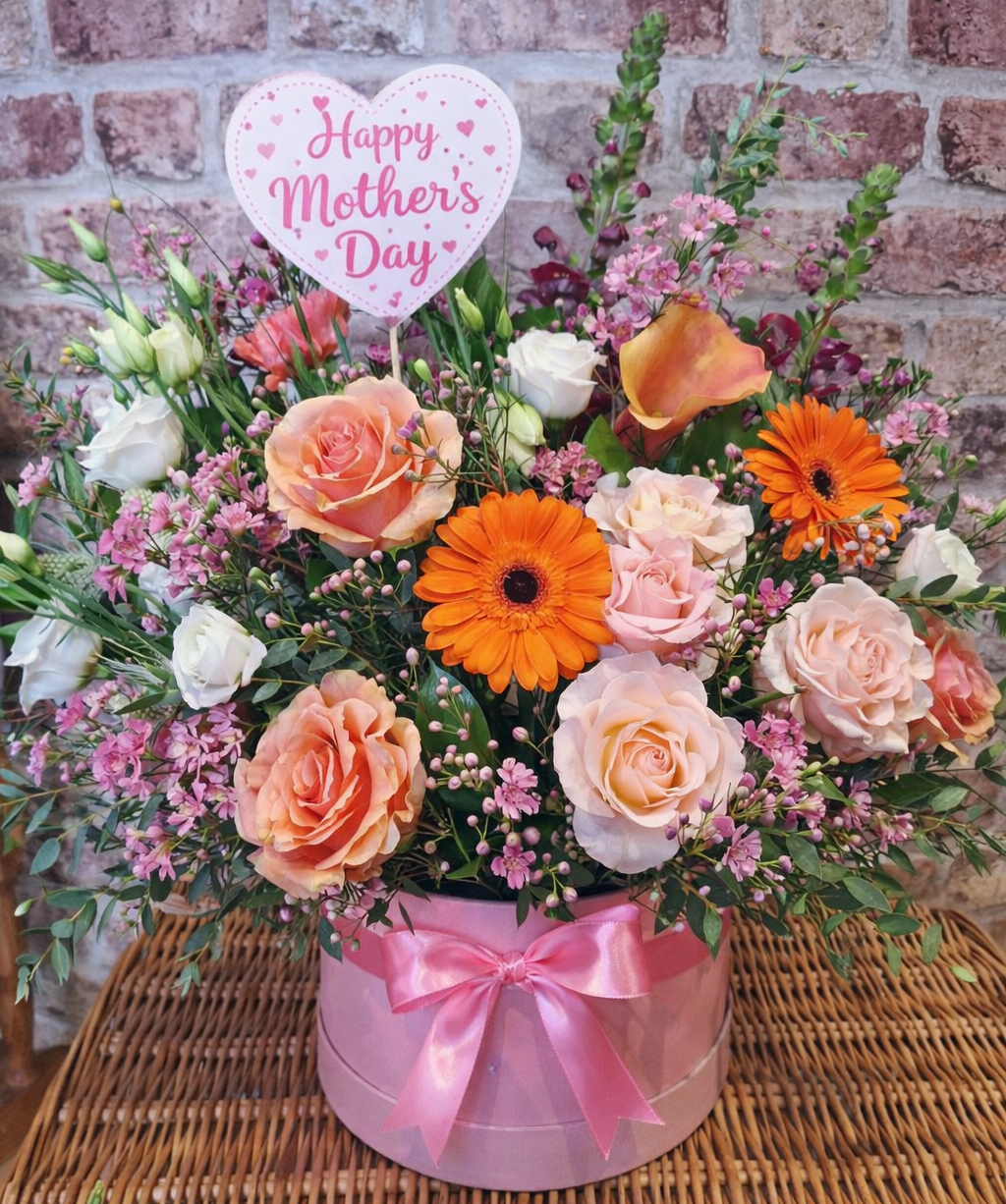 Mother's Day Flowers Burnham-on-Crouch - Jacaranda Flowers Florist